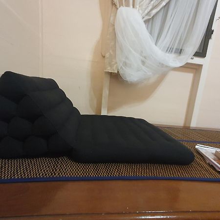 KINN Stay50 Bangkok Bagian luar foto