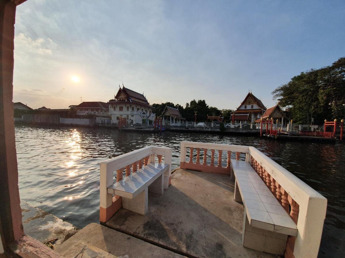 KINN Stay50 Bangkok Bagian luar foto