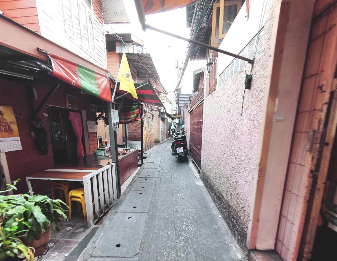 KINN Stay50 Bangkok Bagian luar foto