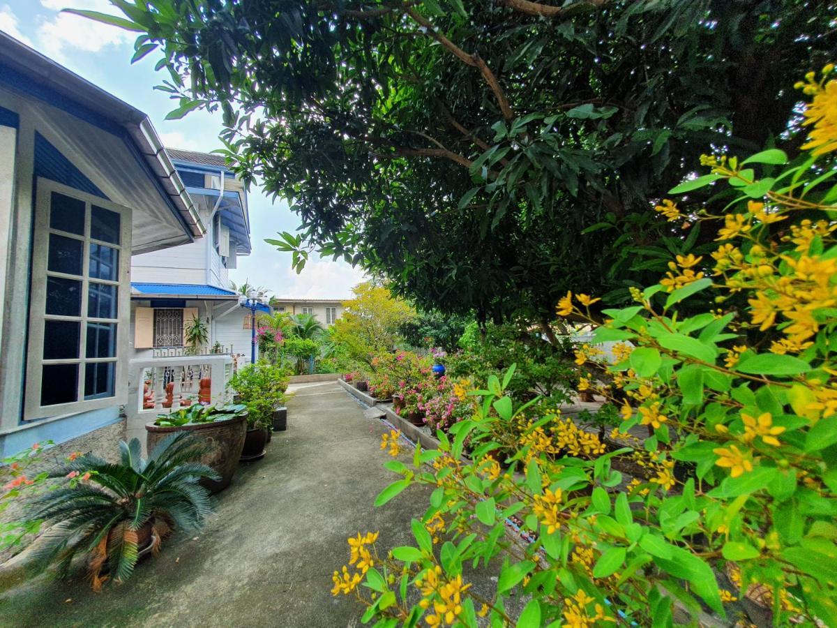 KINN Stay50 Bangkok Bagian luar foto