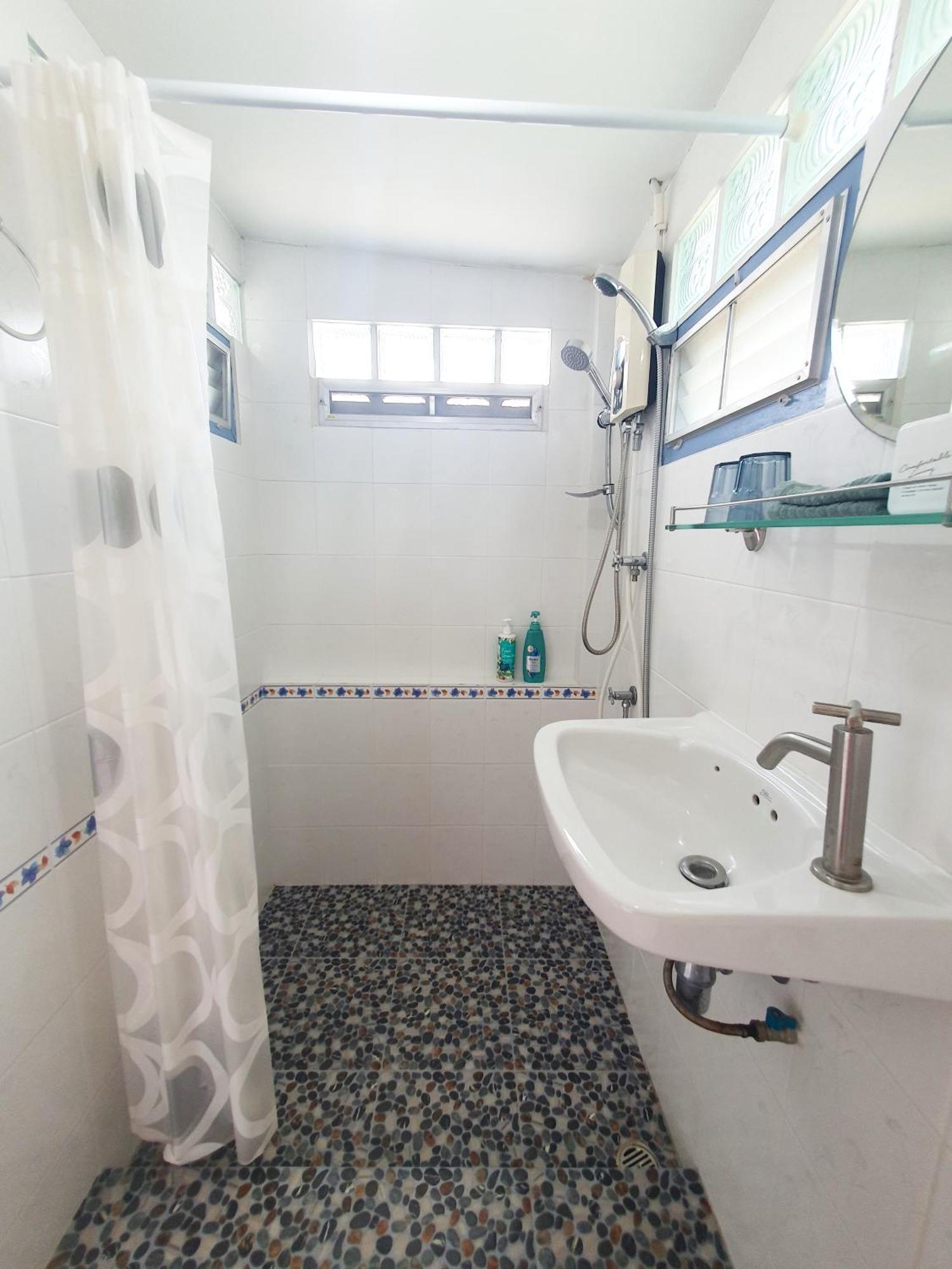 KINN Stay50 Bangkok Ruang foto