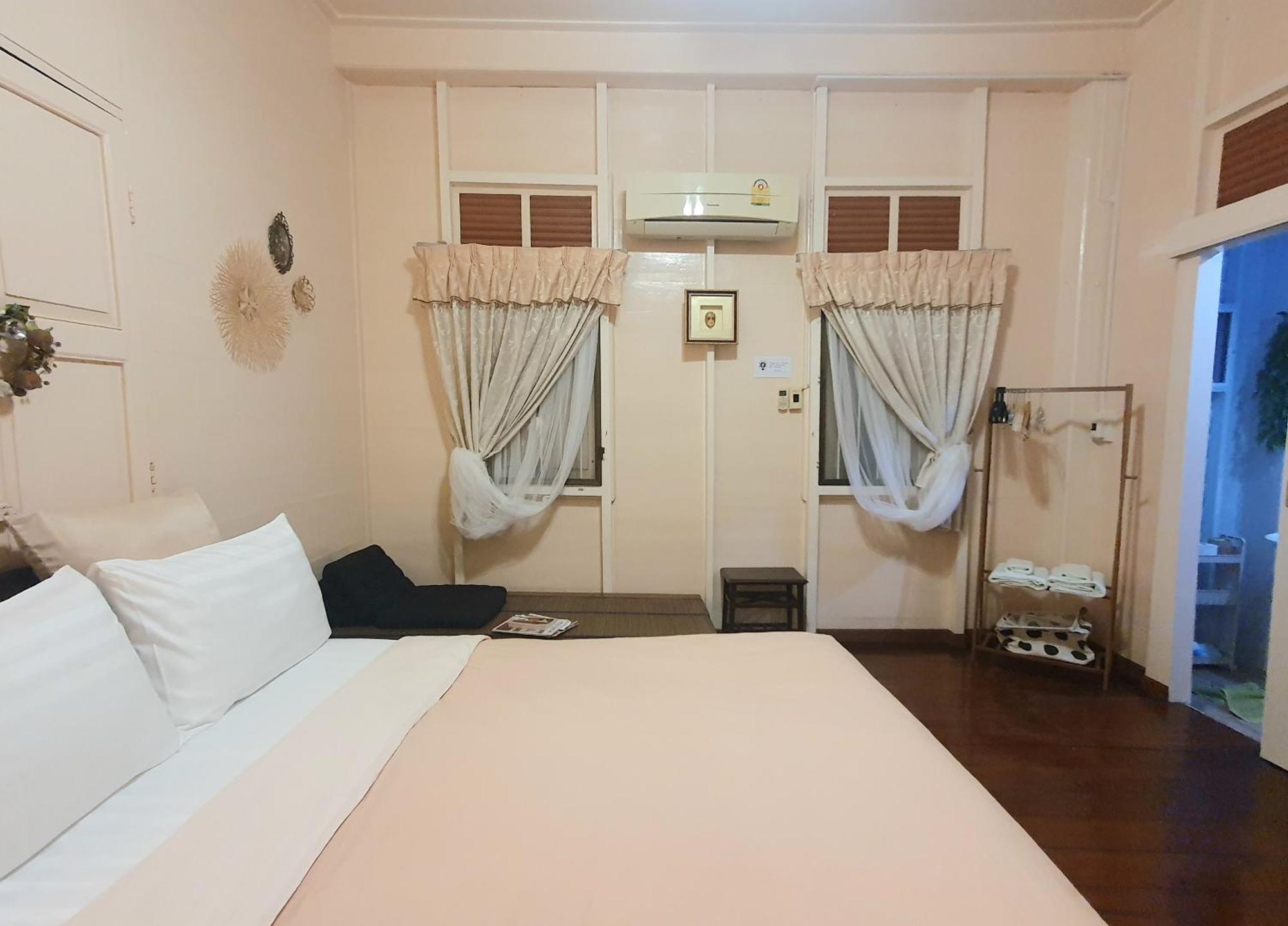 KINN Stay50 Bangkok Bagian luar foto